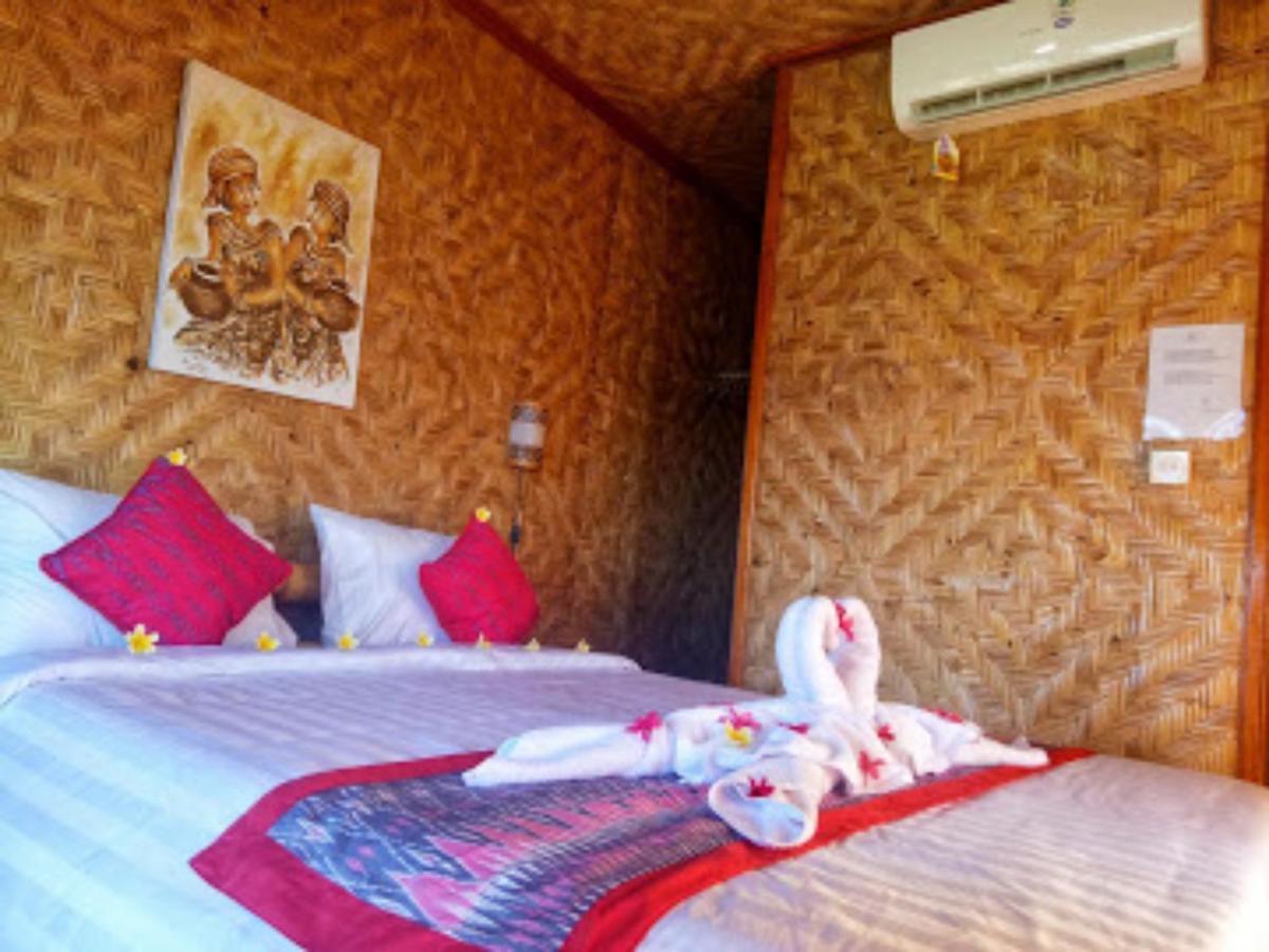 Gentari Homestay And Tour Batununggul Exterior foto