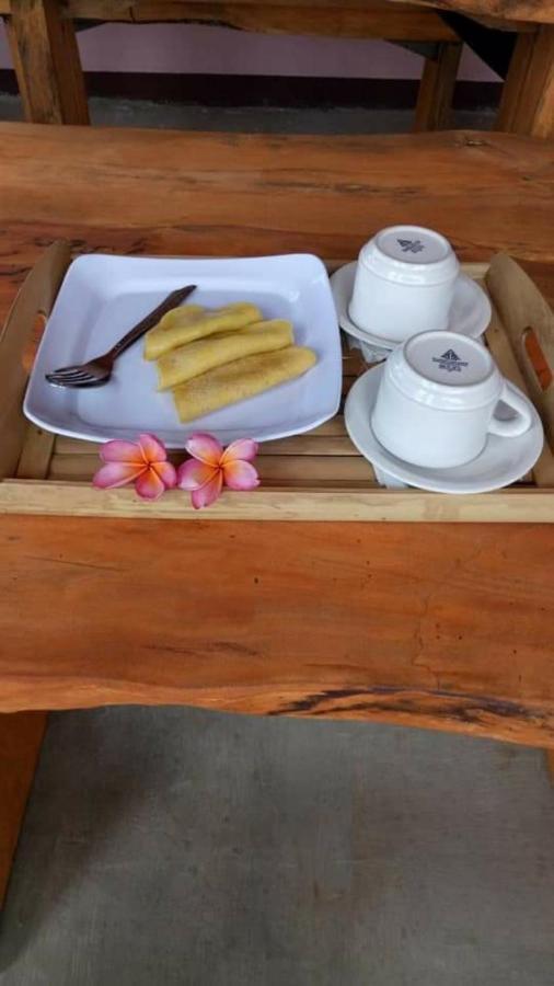 Gentari Homestay And Tour Batununggul Exterior foto