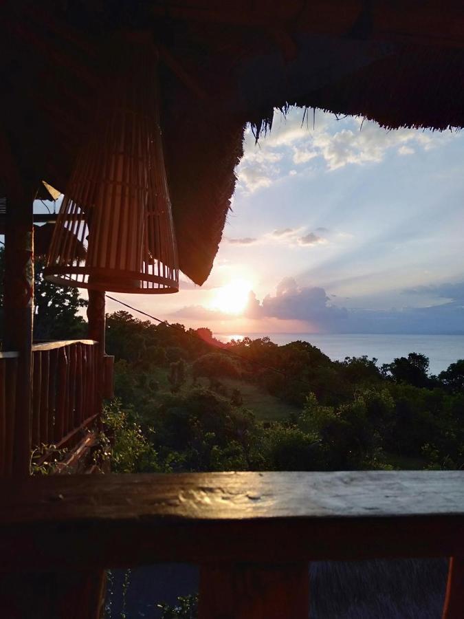 Gentari Homestay And Tour Batununggul Exterior foto