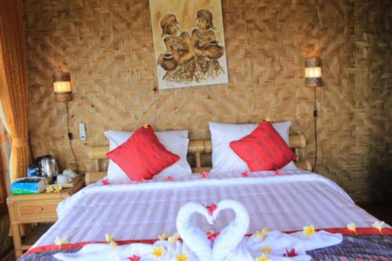 Gentari Homestay And Tour Batununggul Exterior foto