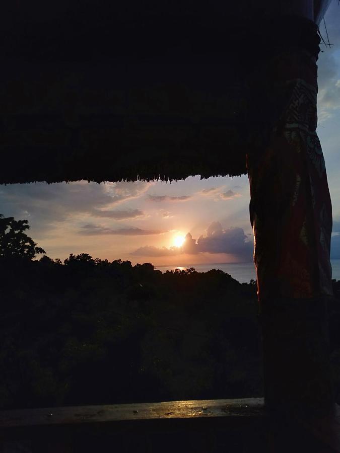 Gentari Homestay And Tour Batununggul Exterior foto