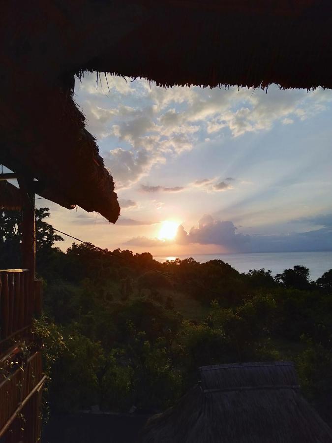 Gentari Homestay And Tour Batununggul Exterior foto